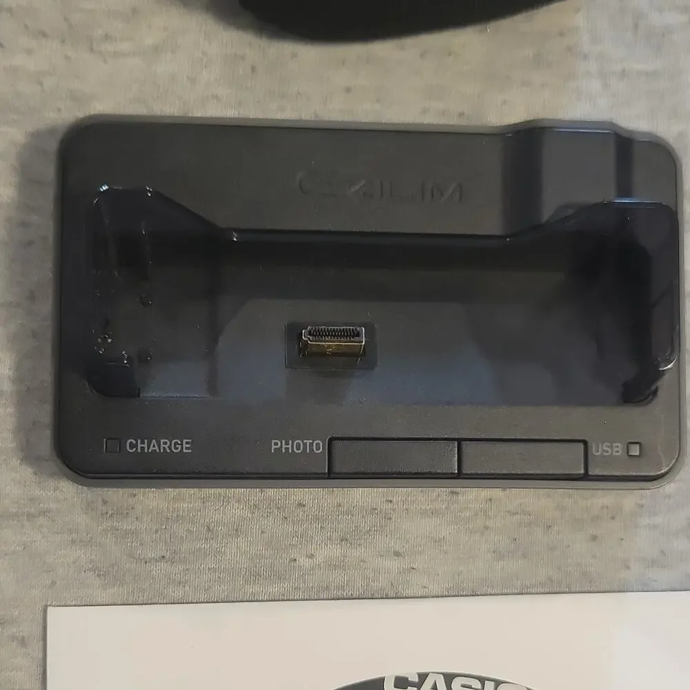 Casio Exilim EX-Z700 7.2MP Digital Camera Tested Works w/ Box Lots Accessories
